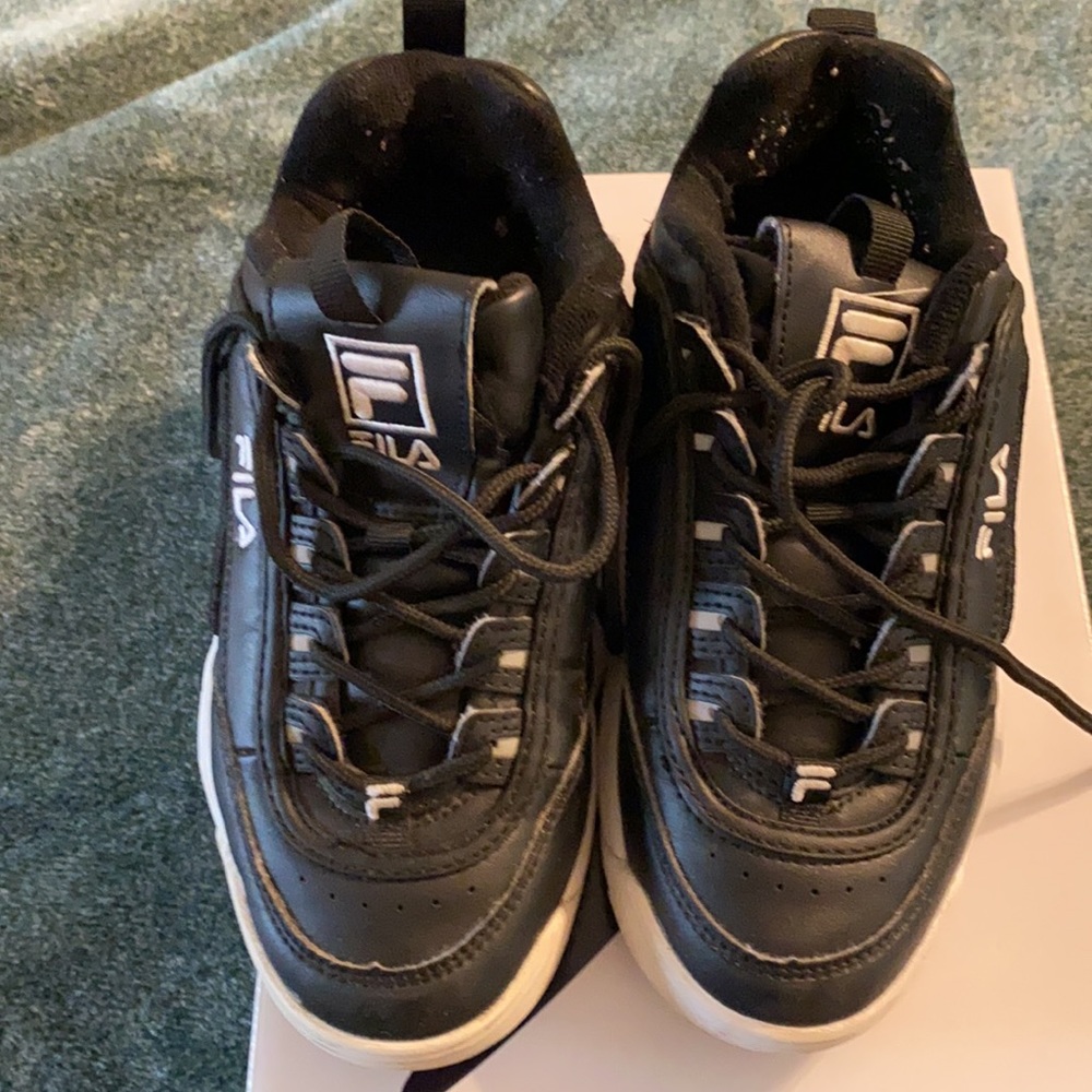 Fila - Picture 3 of 7